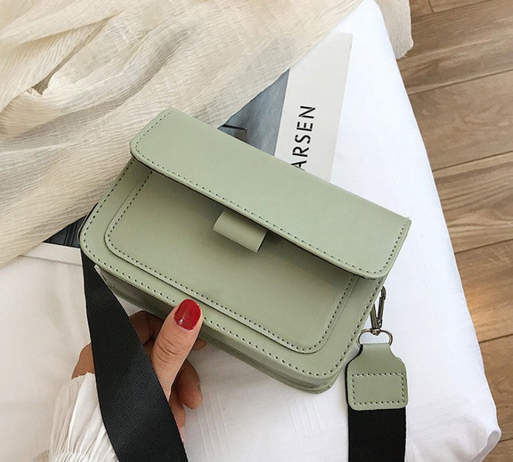 Wide Shoulder Strap Small Square Bag Retro Single Shoulder Messenger